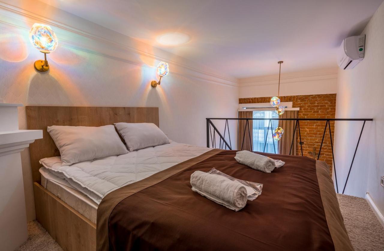 Mini Hotel On Aghmashenebeli Ave Τυφλίδα Εξωτερικό φωτογραφία