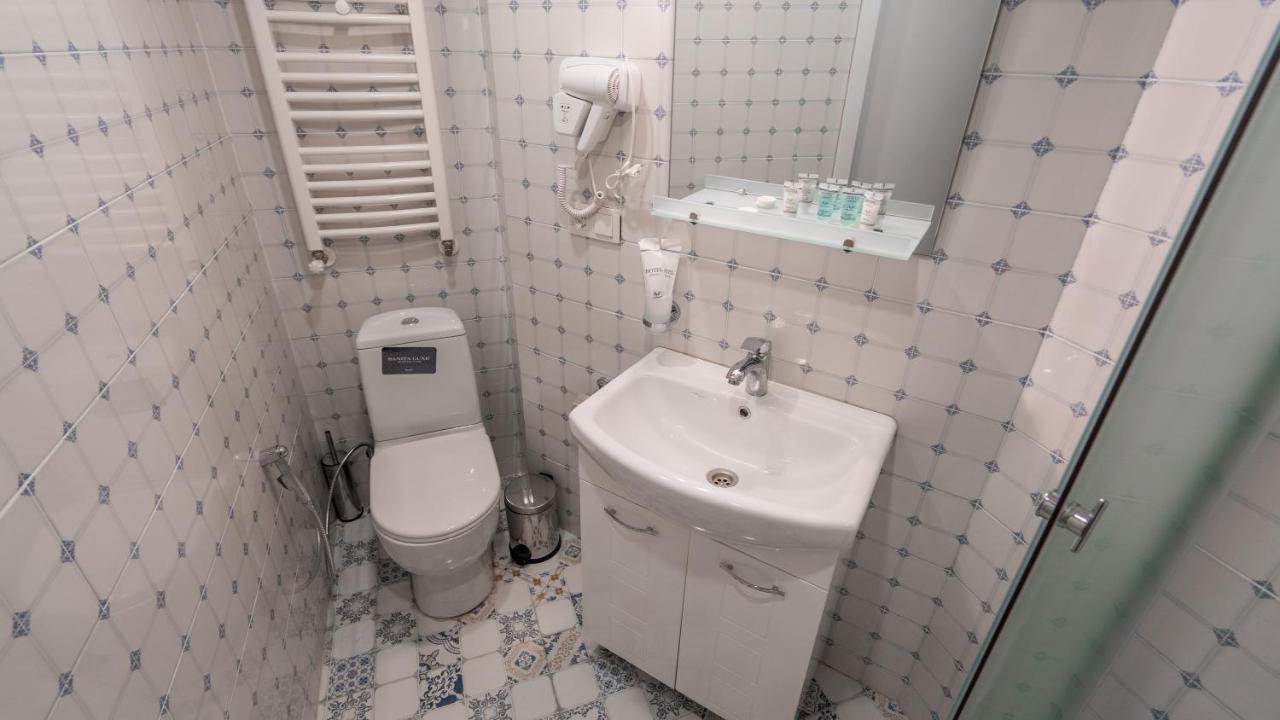 Mini Hotel On Aghmashenebeli Ave Τυφλίδα Εξωτερικό φωτογραφία